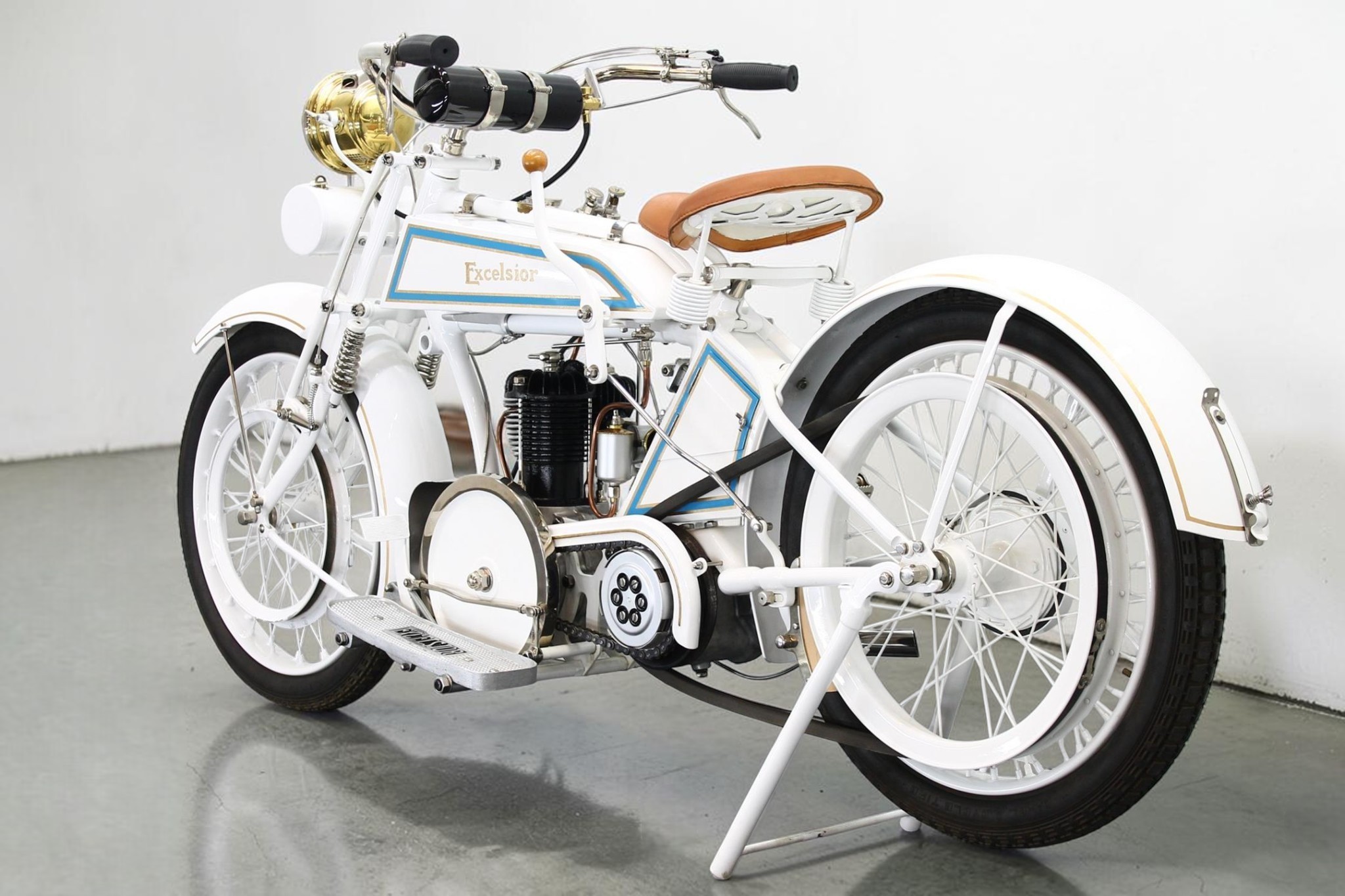 1913 Excelsior Model 4 1/4hp Blackburne rear left view